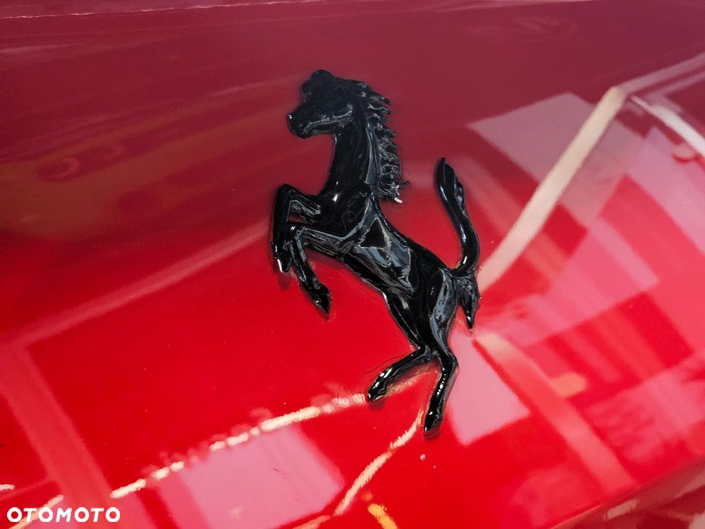 Ferrari 812 Superfast - 21