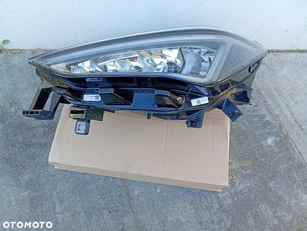 CUPRA BORN LAMPA LEWA PRZÓD PRZEDNIA FULL LED 10F941007K - 4