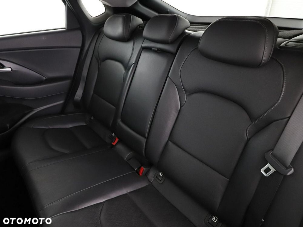Hyundai i30 1.4 T-GDI Comfort DCT - 18