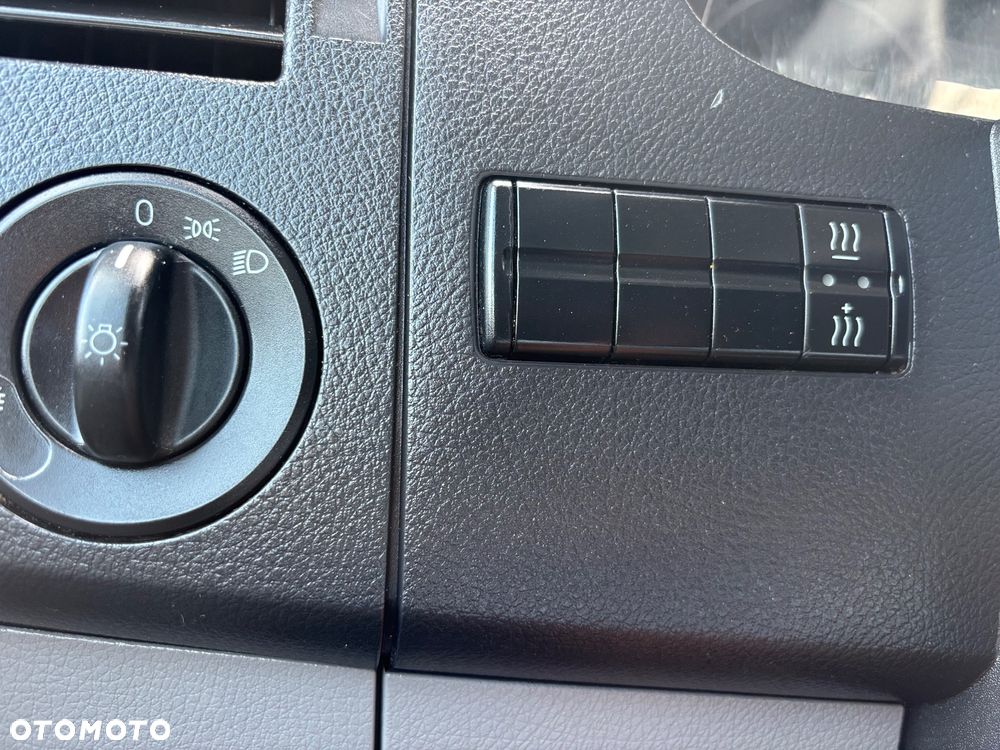 Volkswagen Crafter - 11