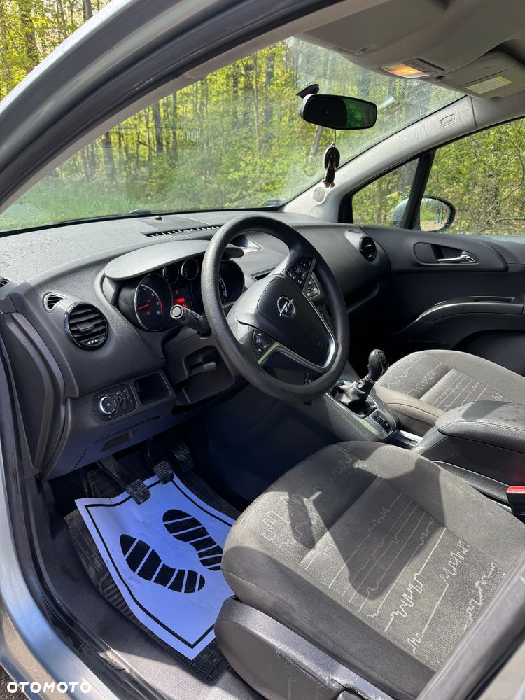 Opel Meriva - 19