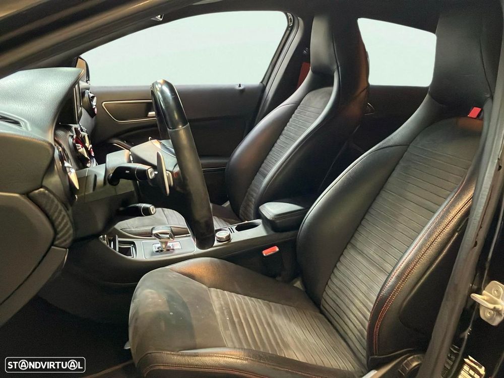 Mercedes-Benz A 45 AMG 4-Matic - 14