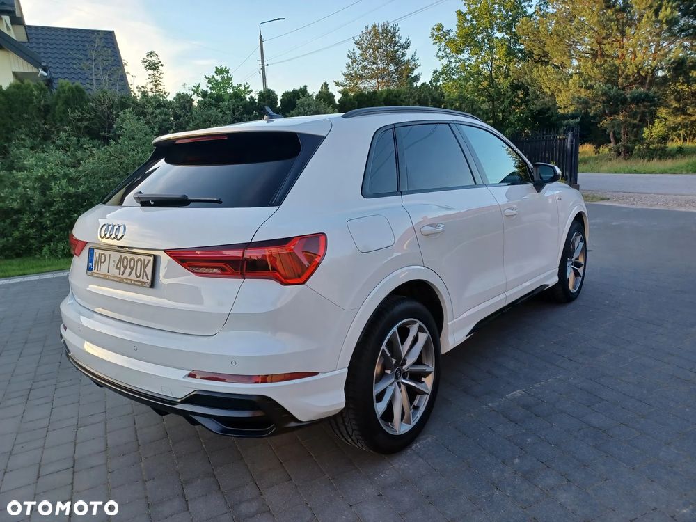 Audi Q3 2.0 TDI S tronic sport - 4