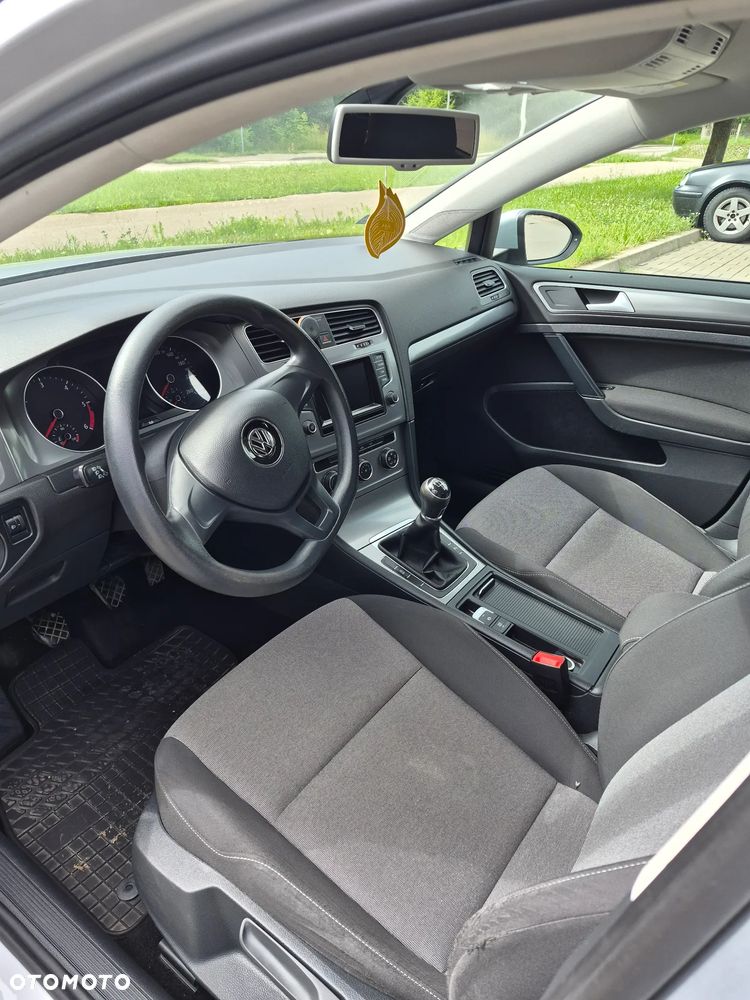 Volkswagen Golf 1.6 TDI BMT Comfortline - 10