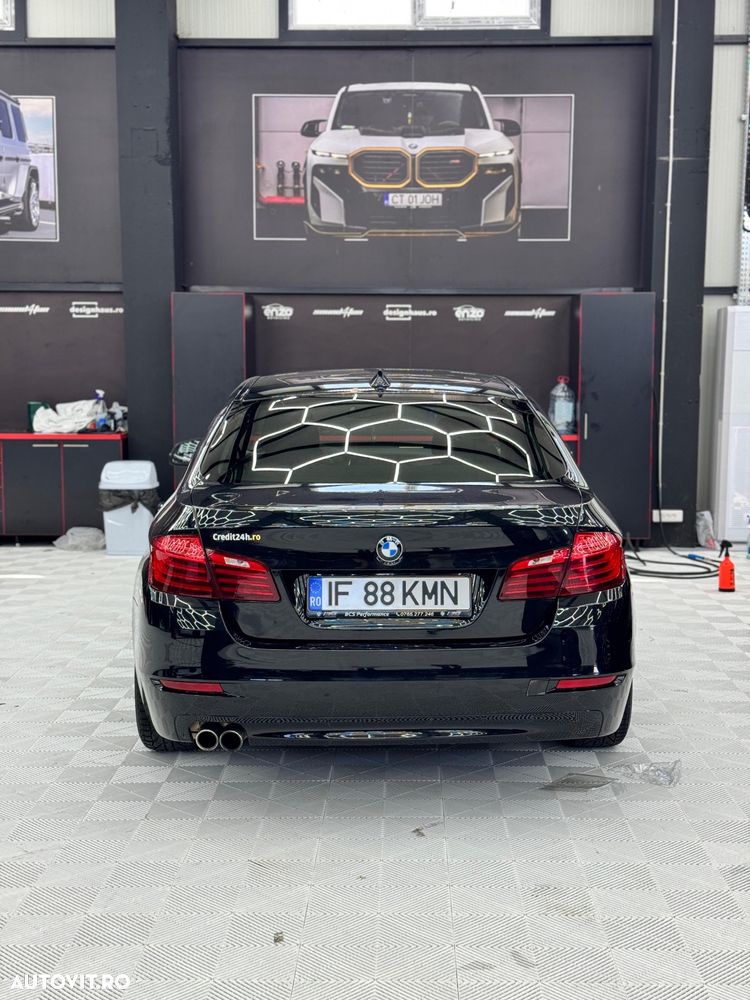 BMW Seria 5 525d xDrive AT - 6