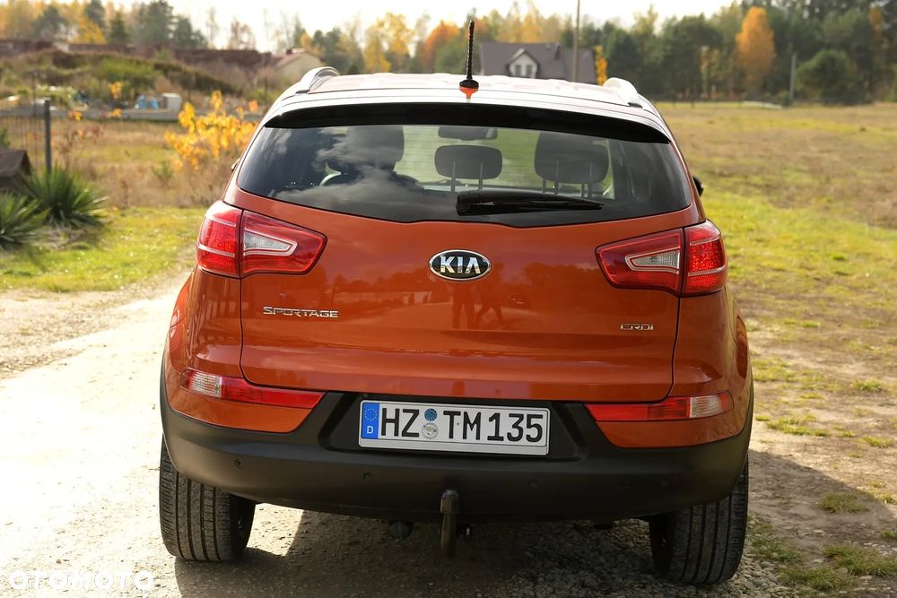 Kia Sportage 2.0 CRDI 4WD Dream-Team Edition - 6