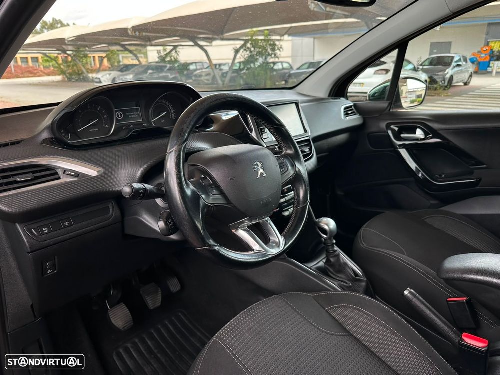 Peugeot 208 1.5 BlueHDi Allure Pack - 7