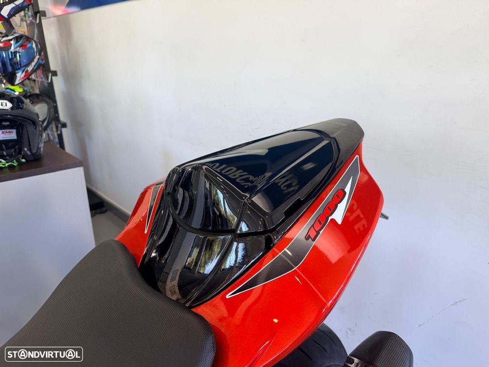 Suzuki GSX-R 1000 - 11