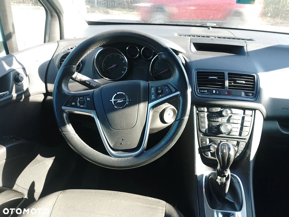 Opel Meriva - 8