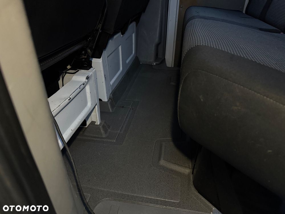 Mercedes-Benz Sprinter 513 - 34