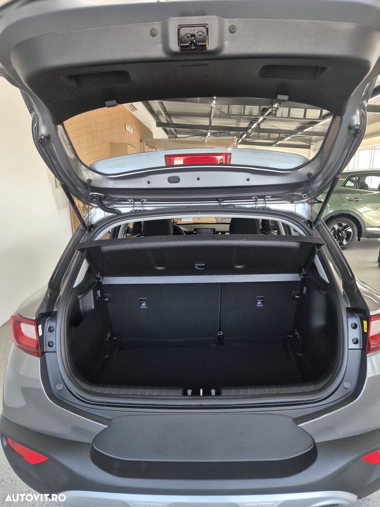 Kia Stonic 1.2 MPI 5MT Urban - 12