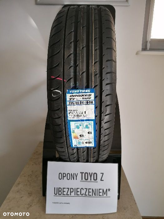 235/65R17 104W TOYO PROXES CF2 Wyprzedaż Made in JAPAN