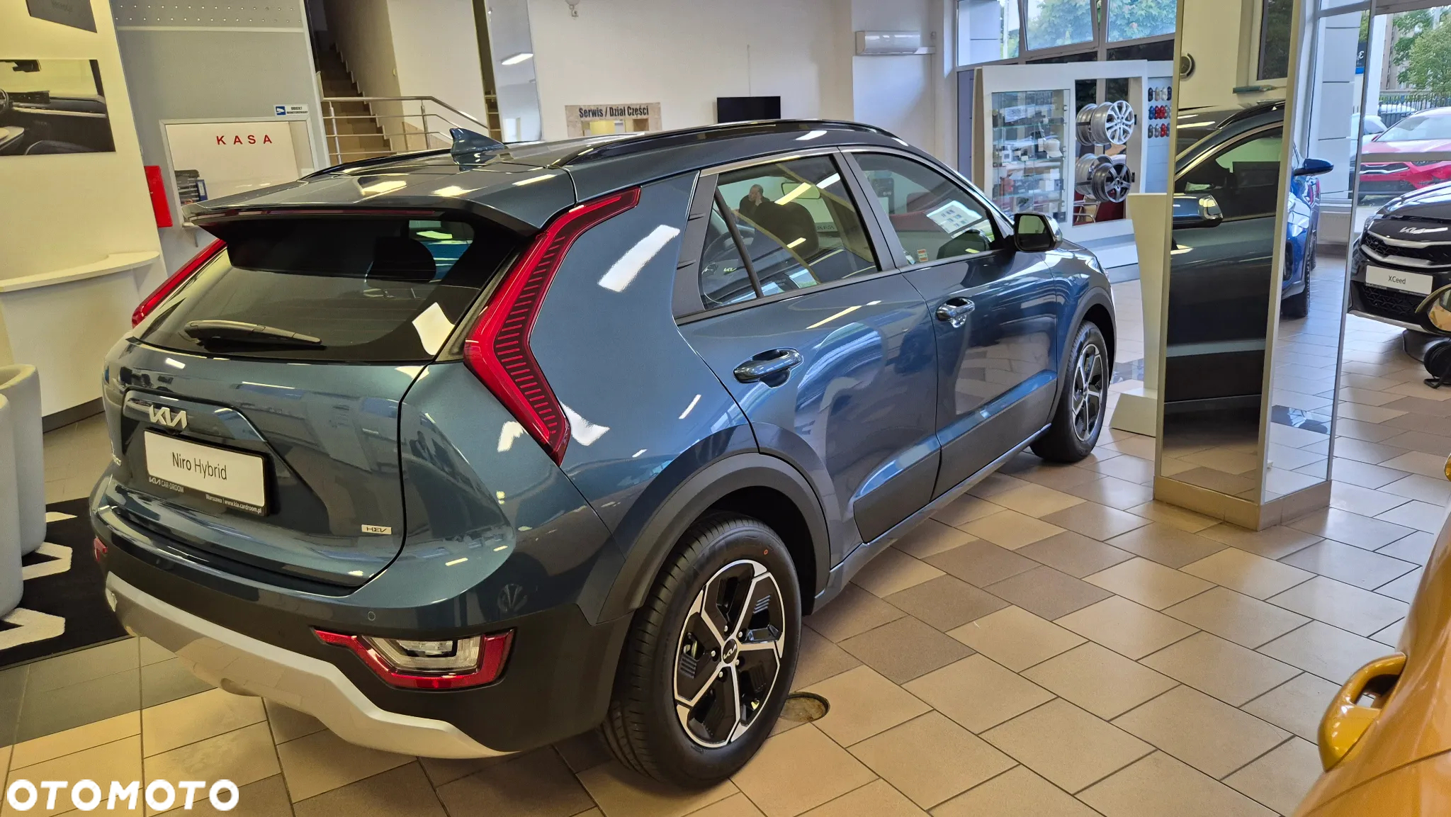 Kia Niro 1.6 GDI Hybrid M - 6