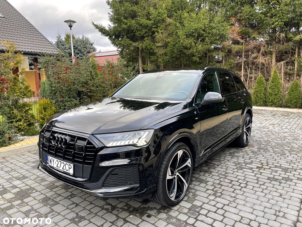 Audi Q7 - 1