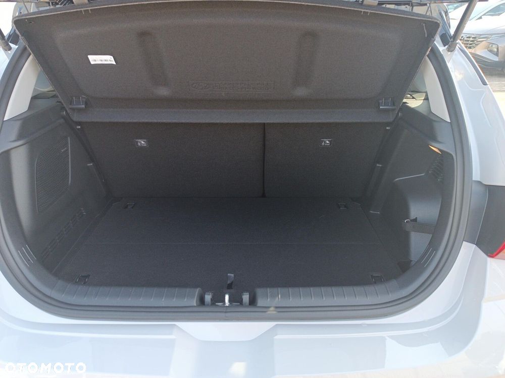 Hyundai i20 1.0 T-GDi Smart DCT - 10