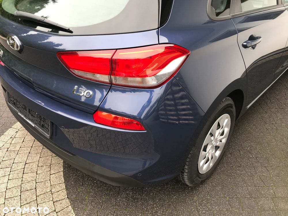 Hyundai i30 1.4 Passion Plus - 22