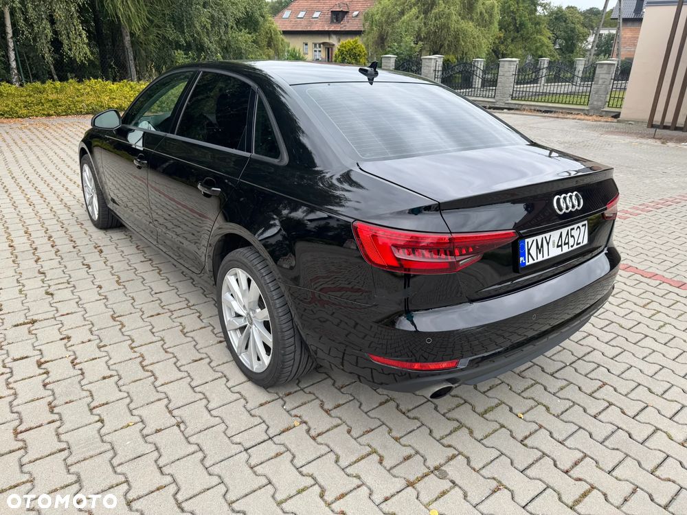 Audi A4 Limousine - 5