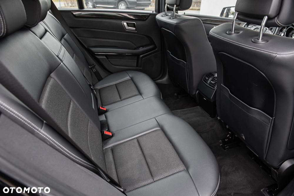 Mercedes-Benz Klasa E 250 CDI 4Matic 7G-TRONIC Avantgarde - 34