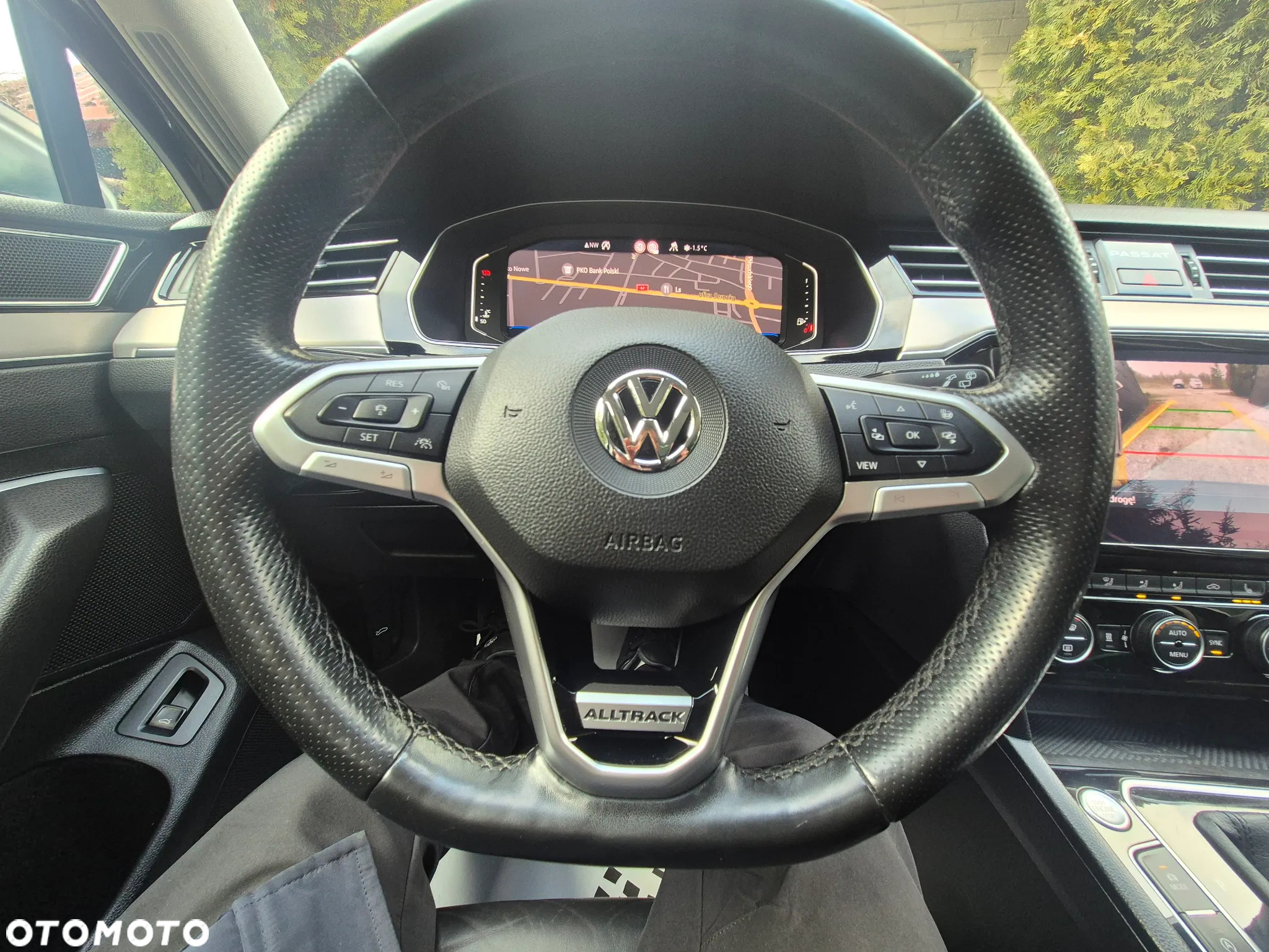 Volkswagen Passat Variant 2.0 TDI SCR DSG 4Motion Alltrack - 36