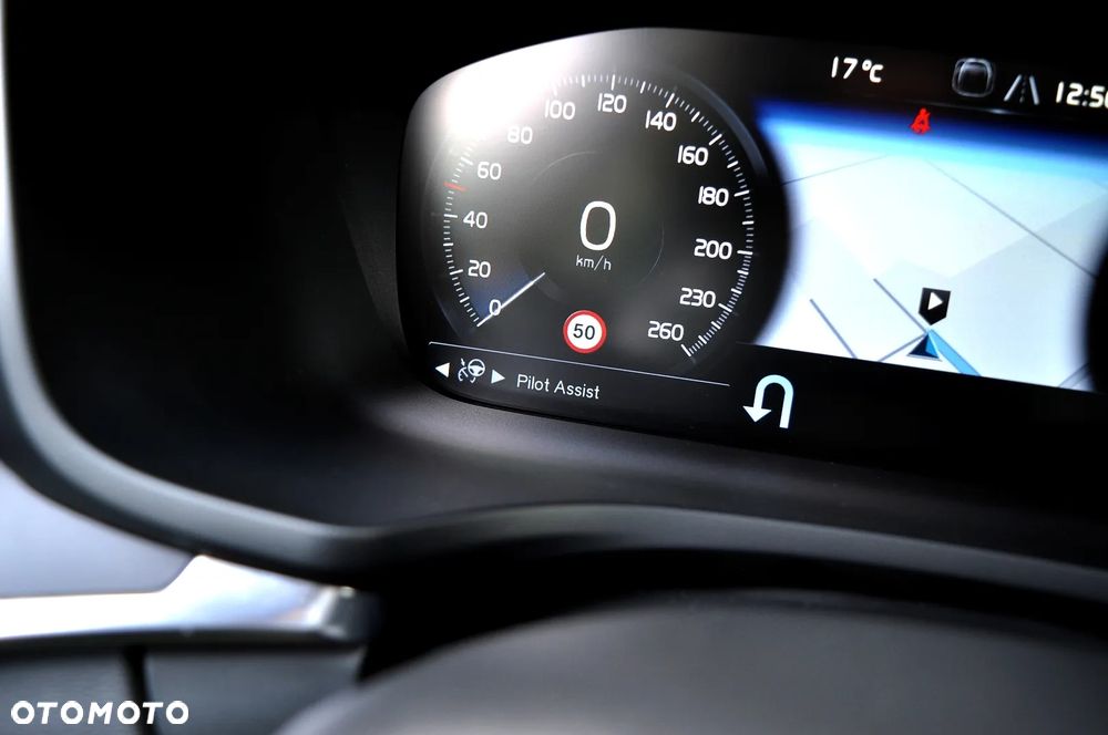 Volvo V60 D3 Momentum Pro - 35