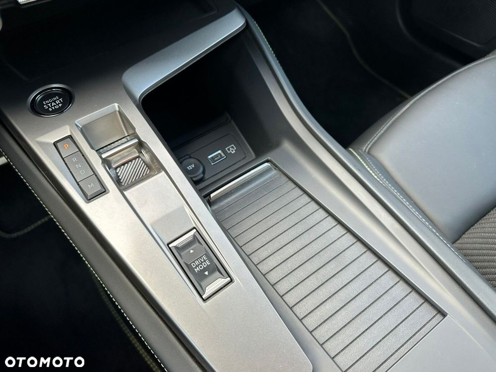Peugeot 308 - 23