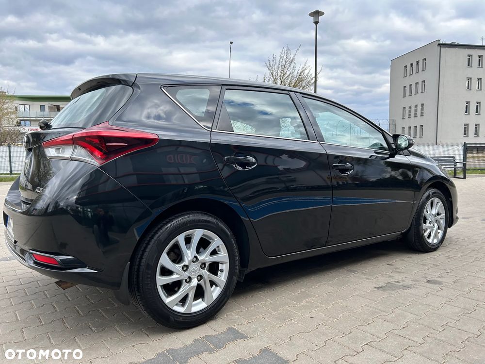 Toyota Auris 1.6 Comfort - 5