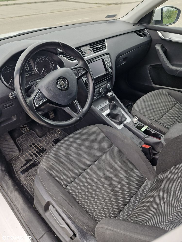 Skoda Octavia - 7