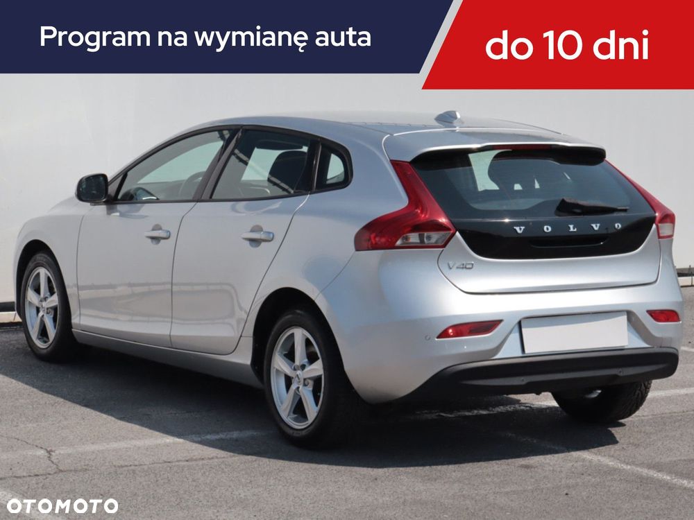Volvo V40 - 6