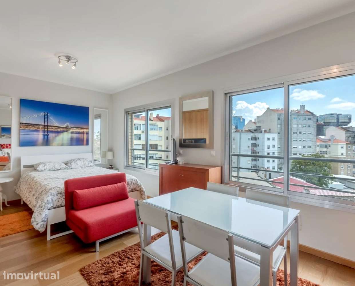 Apartamento T0 com varanda em Campolide - Grande imagem: 4/14