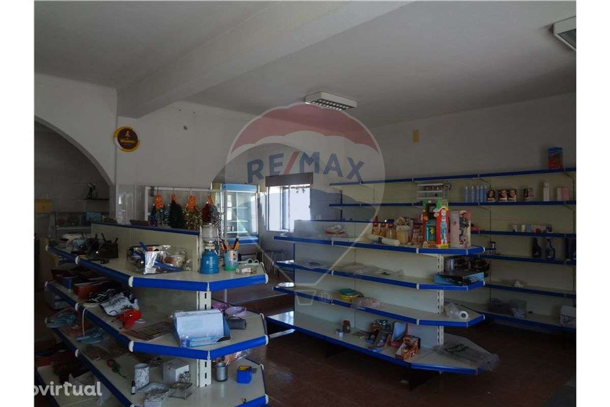 Loja para comércio em S. Facundo - Grande imagem: 3/12