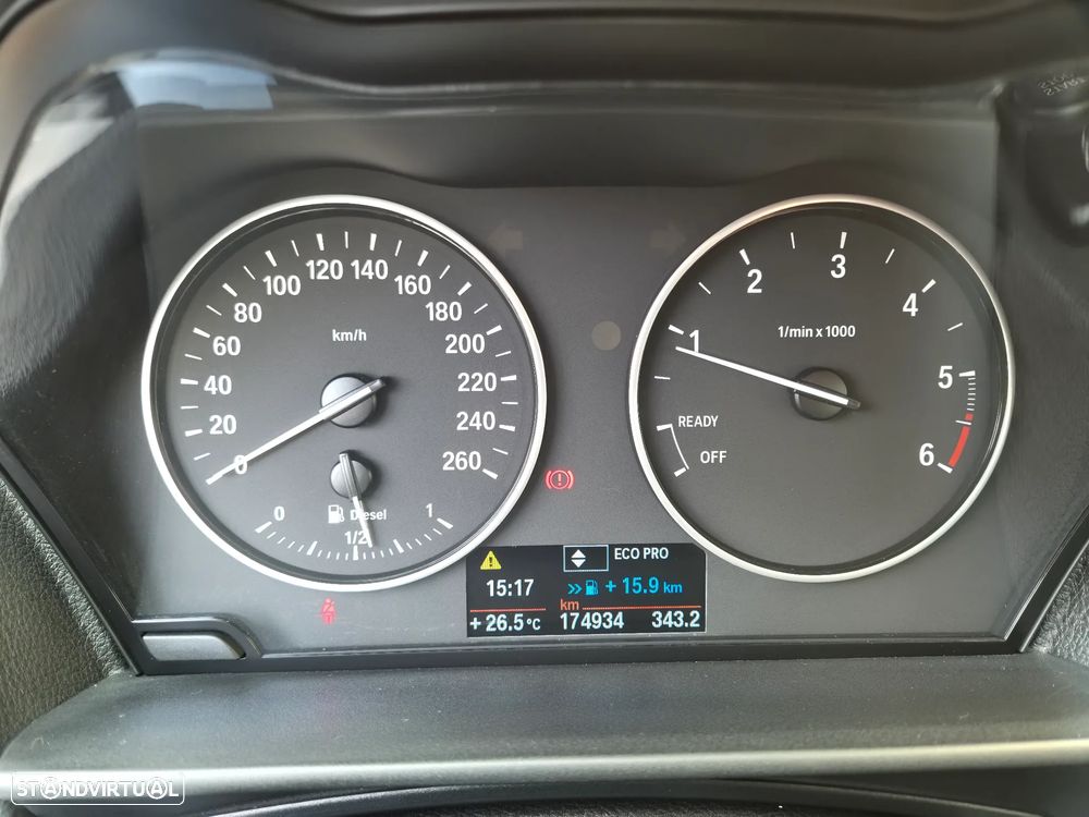BMW 116 d EfficientDynamics Edition — fotografia 14