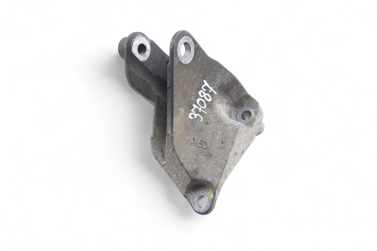 Łapa Wspornik Silnika NISSAN QASHQAI J10 1.5 DCI F6043000 - 2