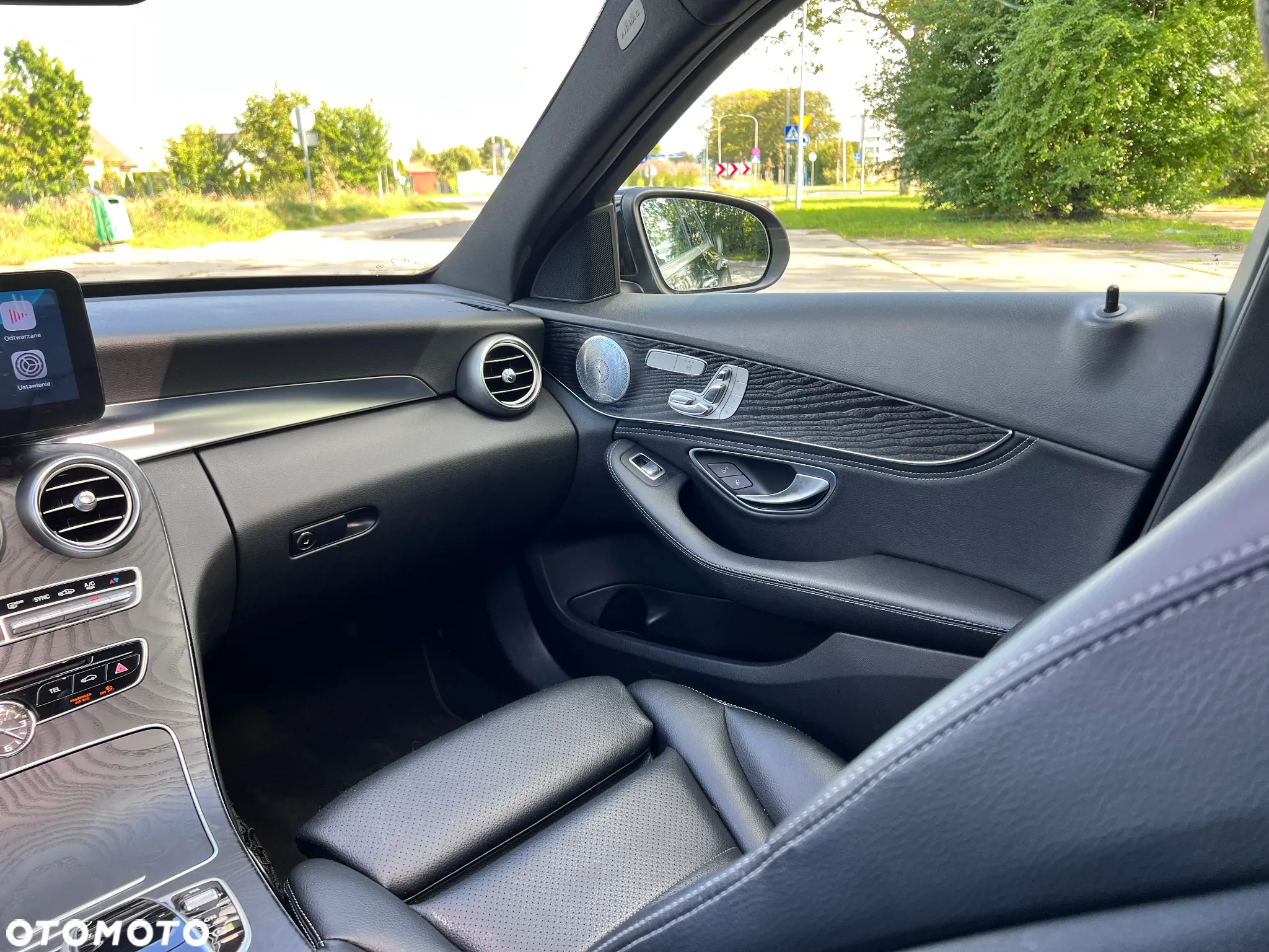 Mercedes-Benz Klasa C 400 4Matic 7G-TRONIC AMG Line - 18
