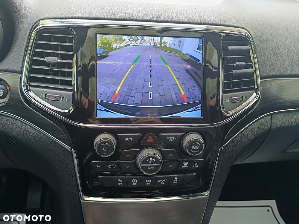 Jeep Grand Cherokee 3.6 V6 Limited - 32