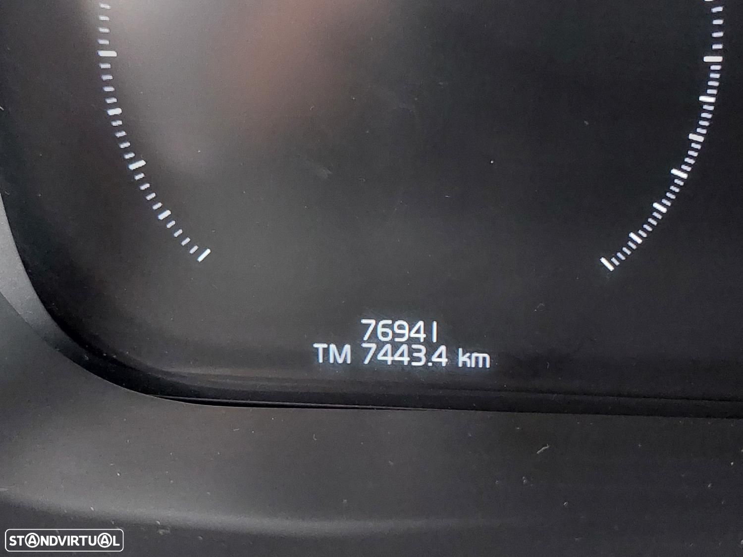Volvo XC 60 2.0 T8 PHEV Momentum AWD - 7