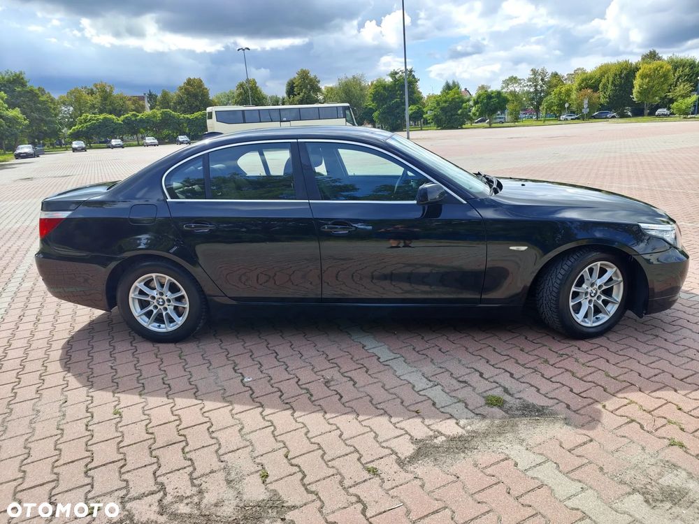 BMW Seria 5 520d - 4