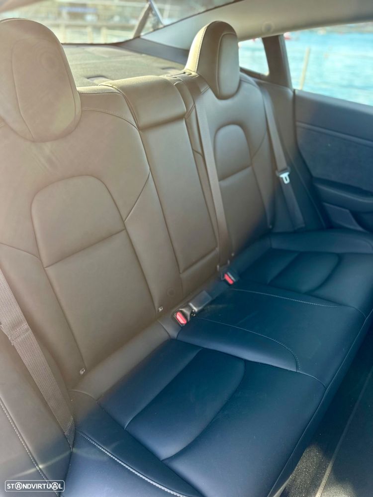 Tesla Model 3 Long-Range Dual Motor AWD - 15