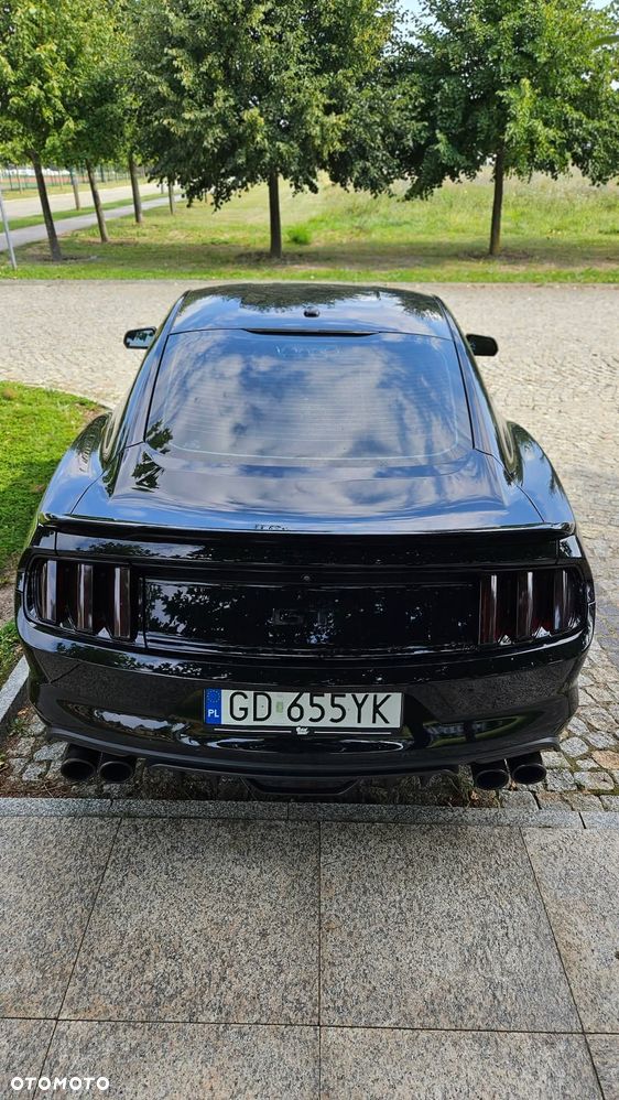 Ford Mustang 5.0 Ti-VCT V8 GT - 2