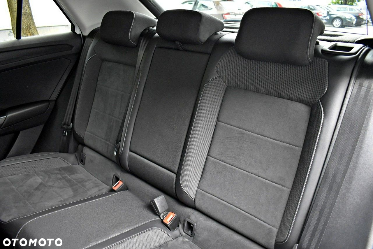 Volkswagen T-Roc 1.5 TSI Style - 12