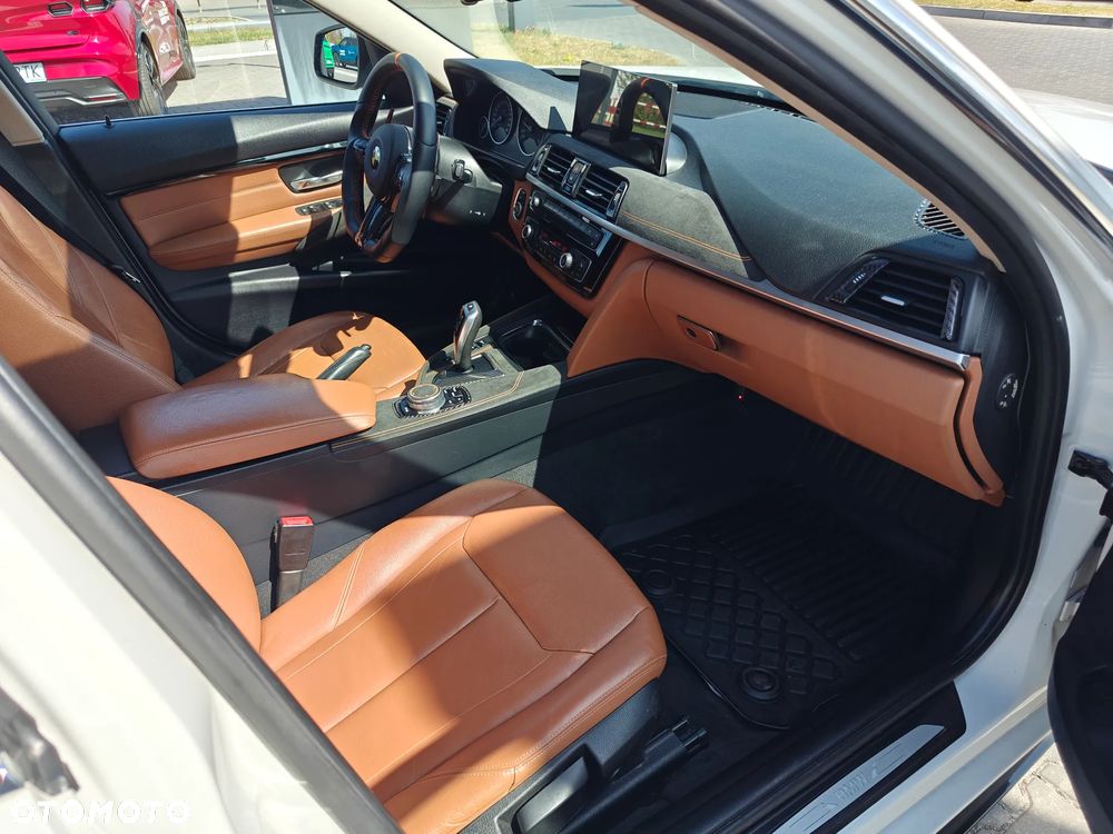 BMW Seria 3 318d Luxury Line - 10