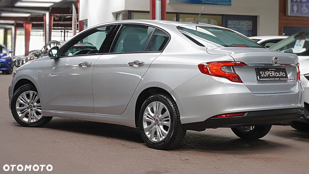 Fiat Tipo 1.4 16v Lounge EU6d - 8
