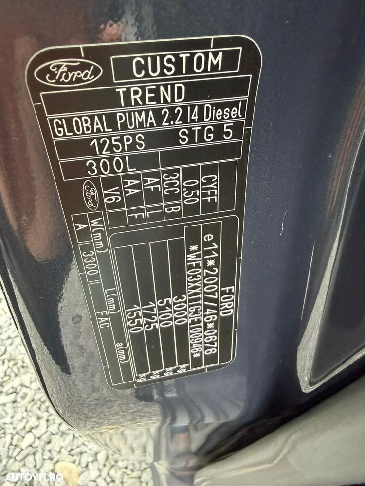 Ford Transit 300 K TDCi Pkw Basis - 21