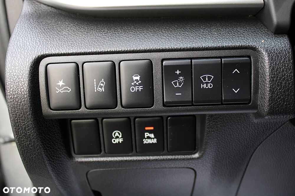 Mitsubishi Eclipse Cross - 19