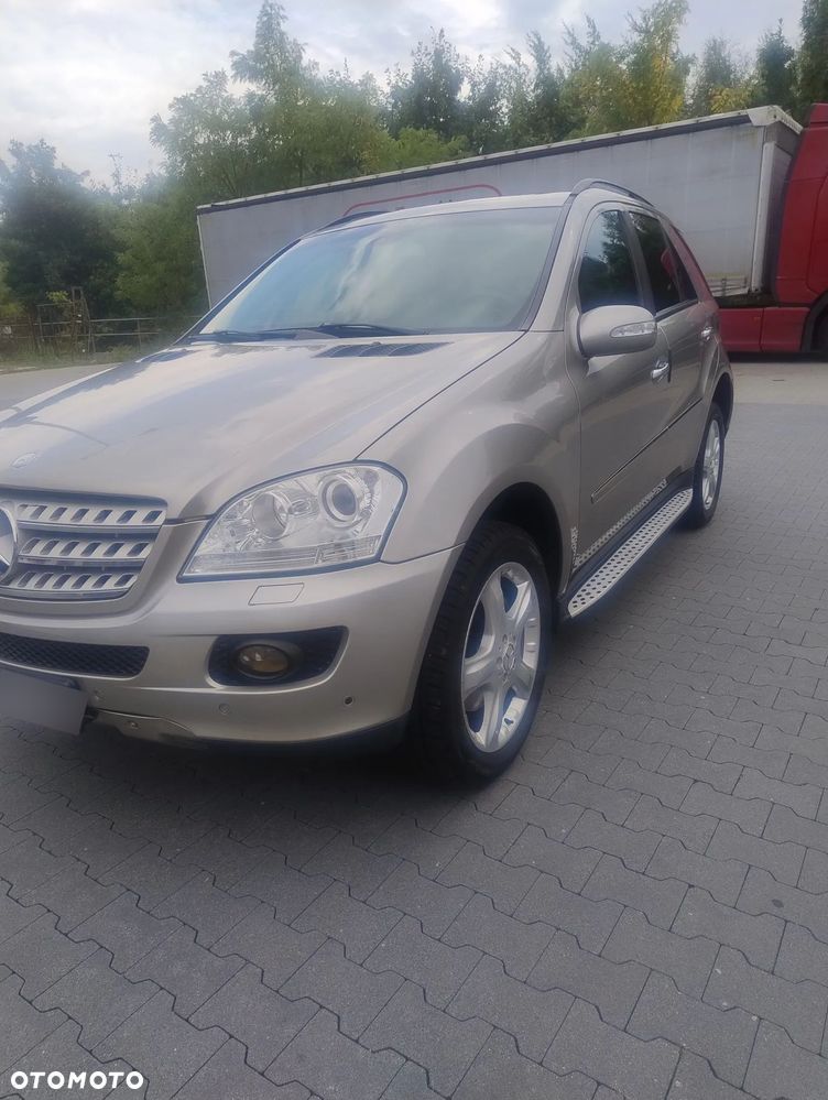Mercedes-Benz ML - 2