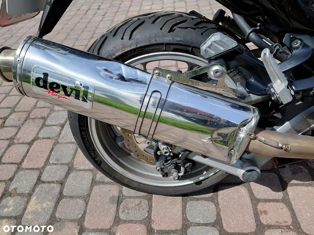 Kawasaki GTR - 14