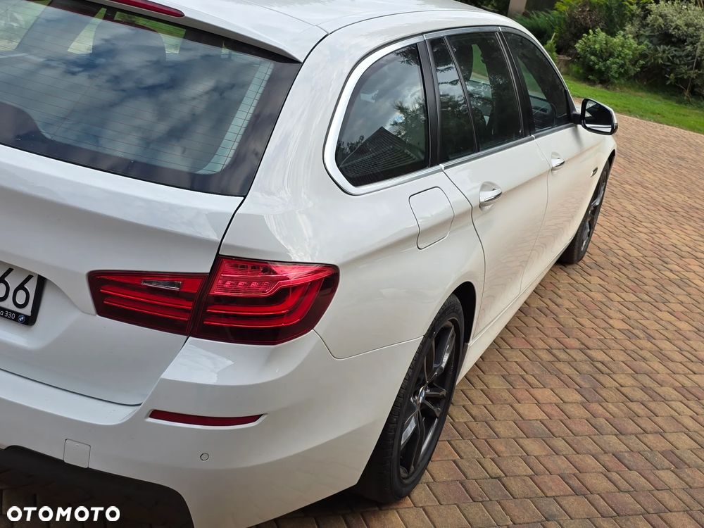 BMW Seria 5 520d Luxury Line - 10