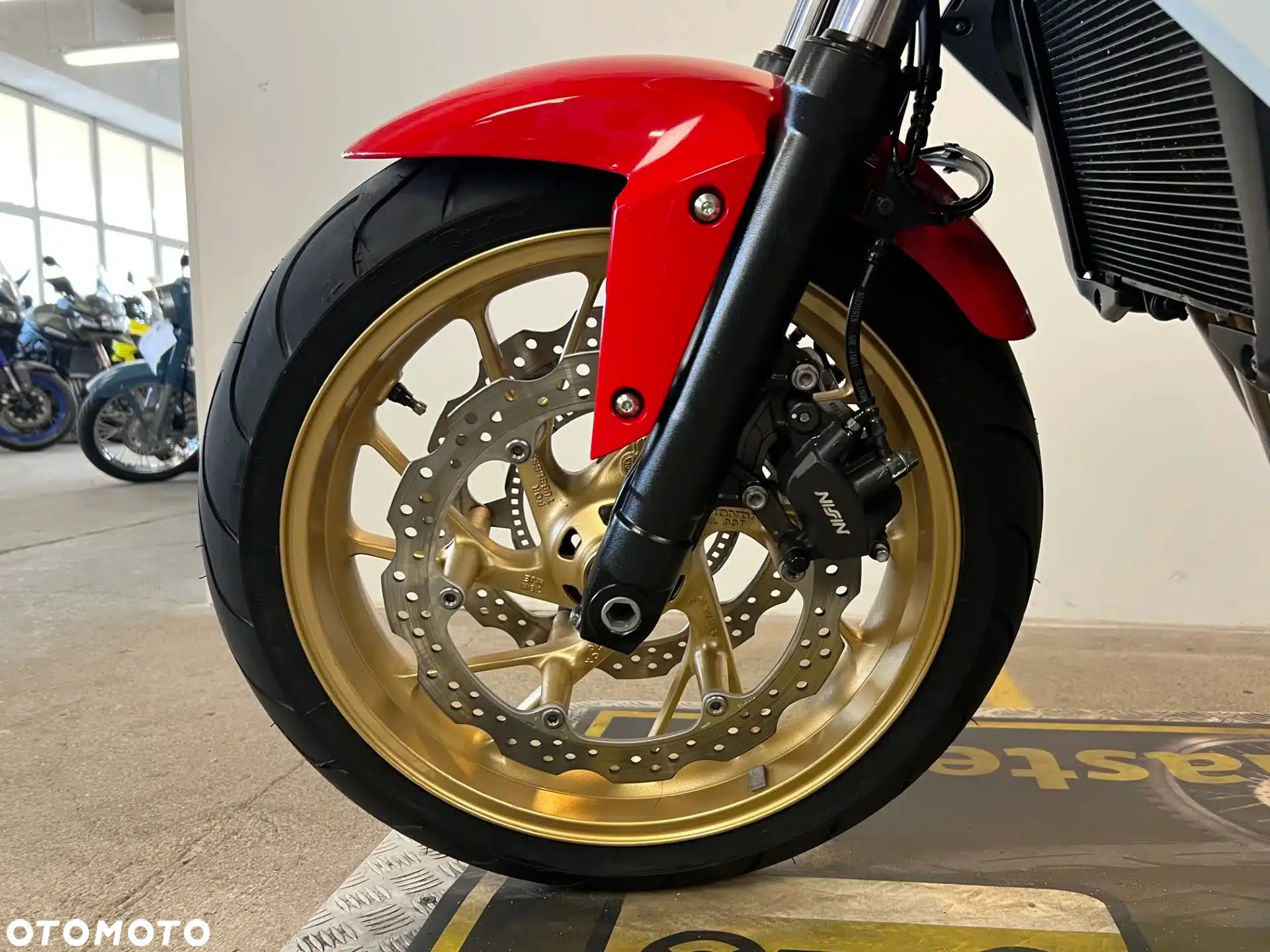 Honda CB - 25