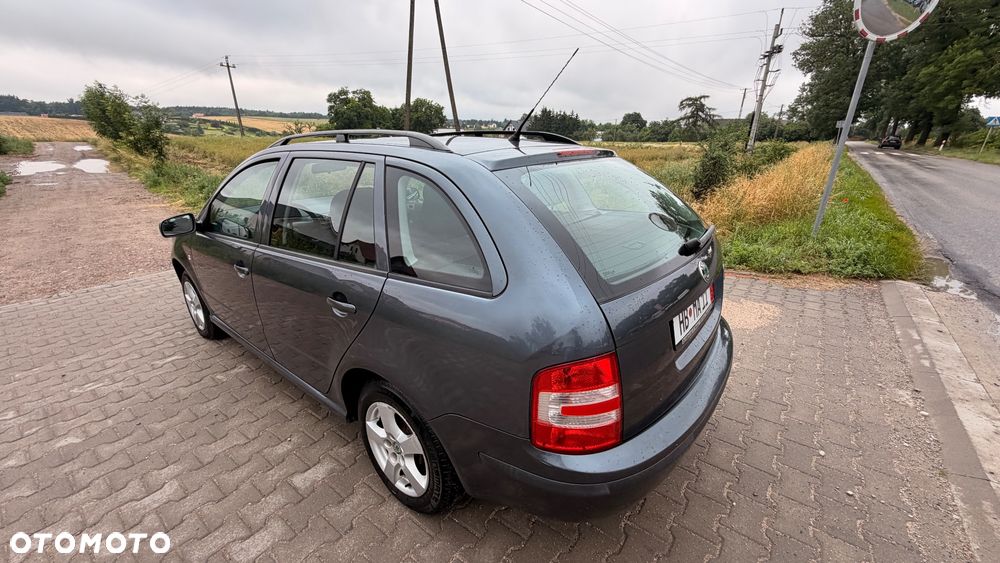 Skoda Fabia - 20