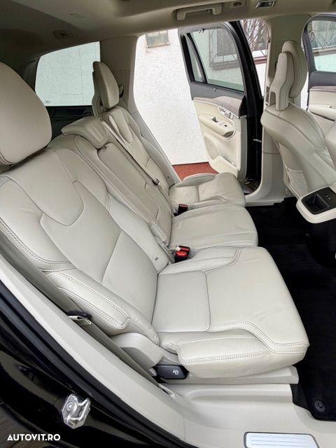 Volvo XC 90 - 18