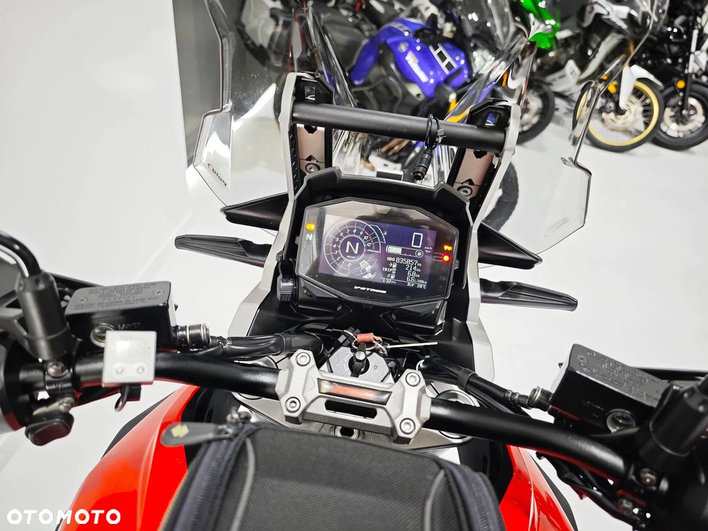 Suzuki V-STROM - 5